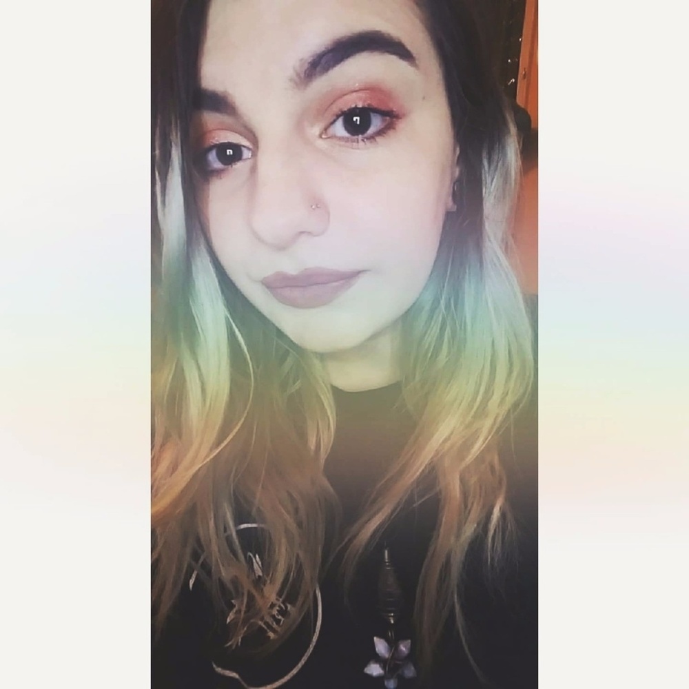 Meet your Posher, Alyce